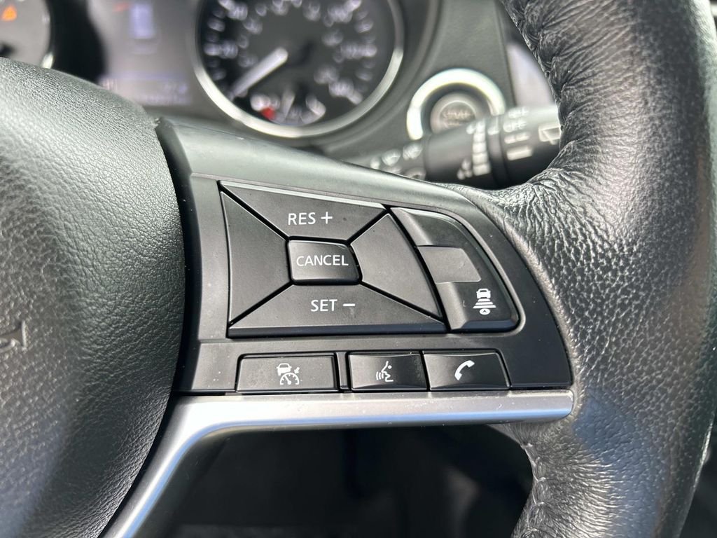 Used 2018 Magnetic Black Nissan SV image 31