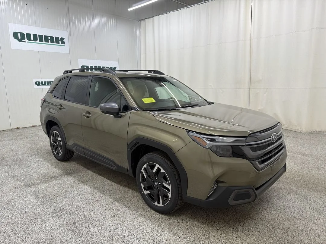 New 2026 Autumn Green Metallic Subaru Limited image 3