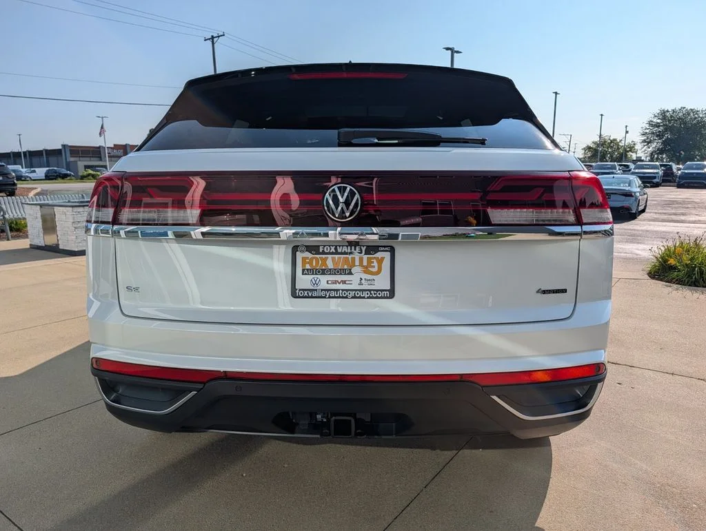 New 2026 White/off-white Volkswagen 2.0T SE w/Technology image 5