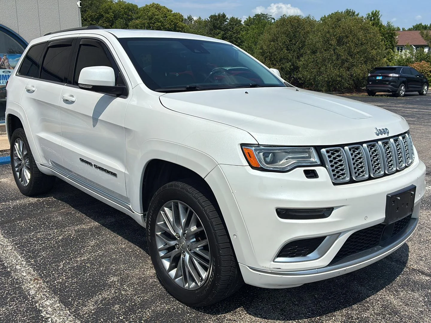Used 2017 Bright White Clearcoat Jeep Summit image 11