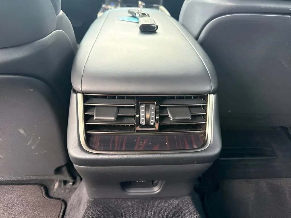 Used 2018  Lexus LS 500 image 14