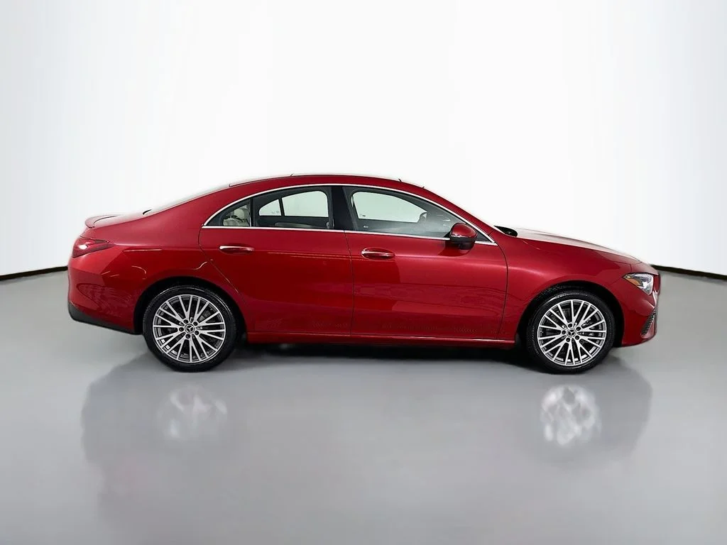 Used 2026  Mercedes-Benz CLA 250 image 8