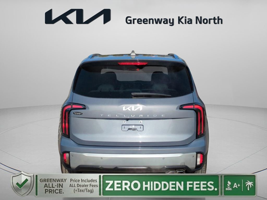 Used 2023 Everlasting Silver Kia SX image 6