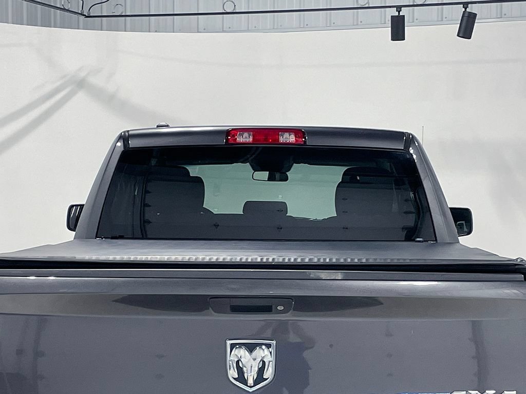 Used 2017 Granite Crystal Clearcoat Metallic Ram Express image 8
