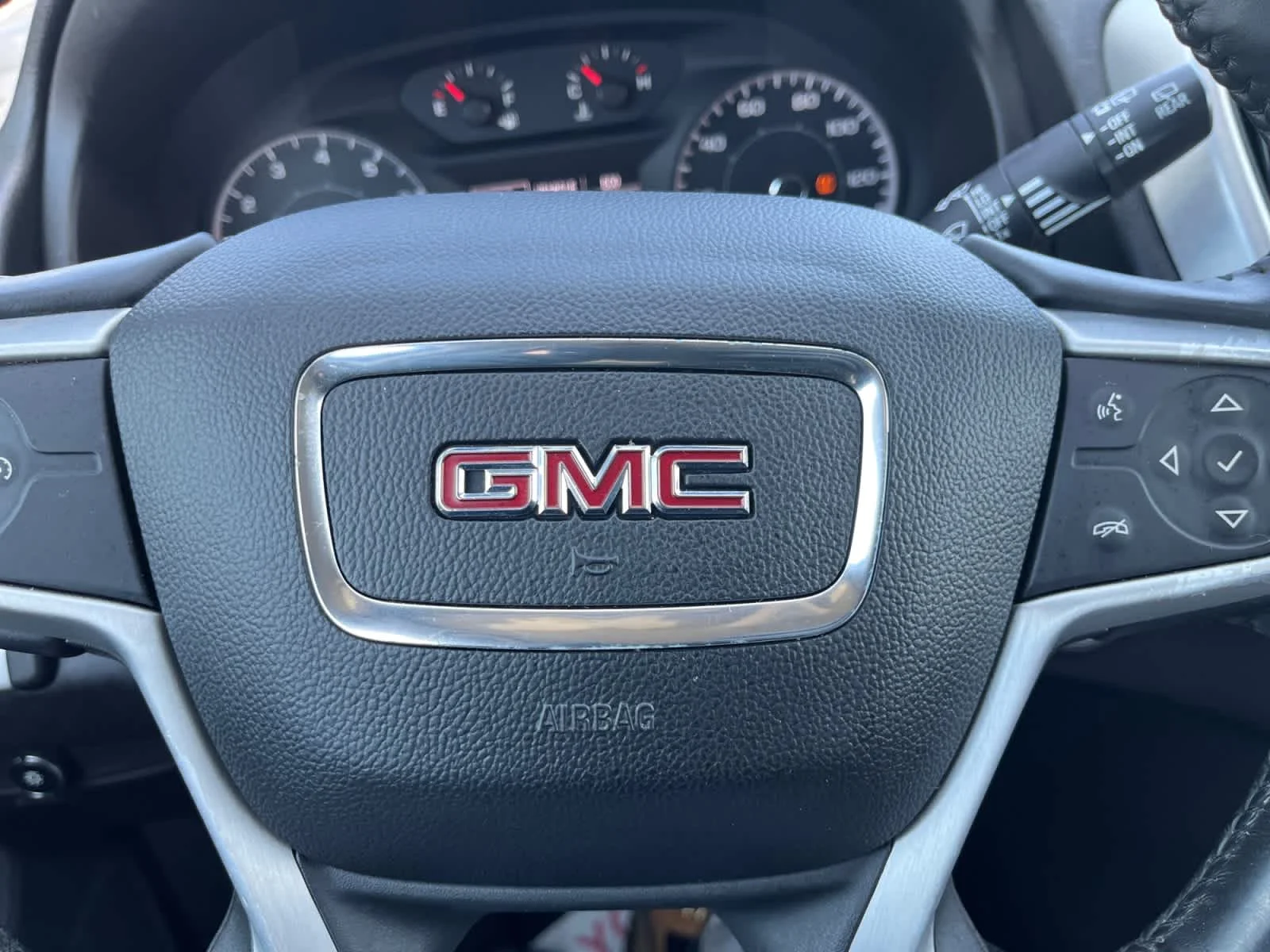 Used 2018 Satin Steel Metallic GMC SLE image 28