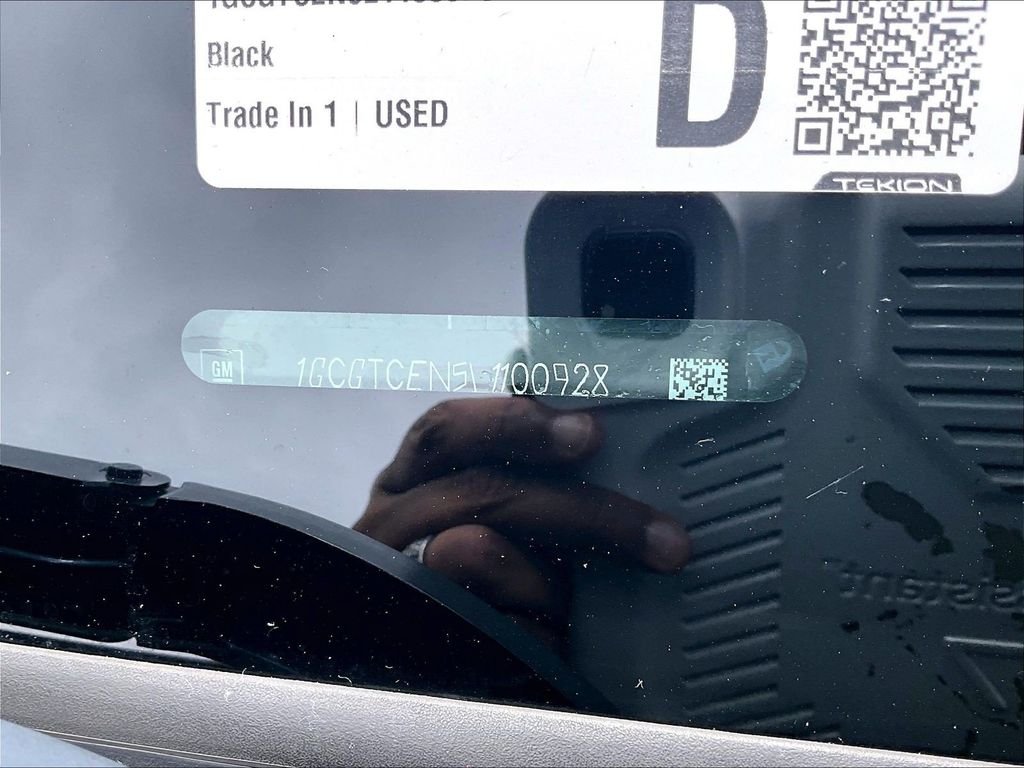 Used 2020 Black Chevrolet LT image 37