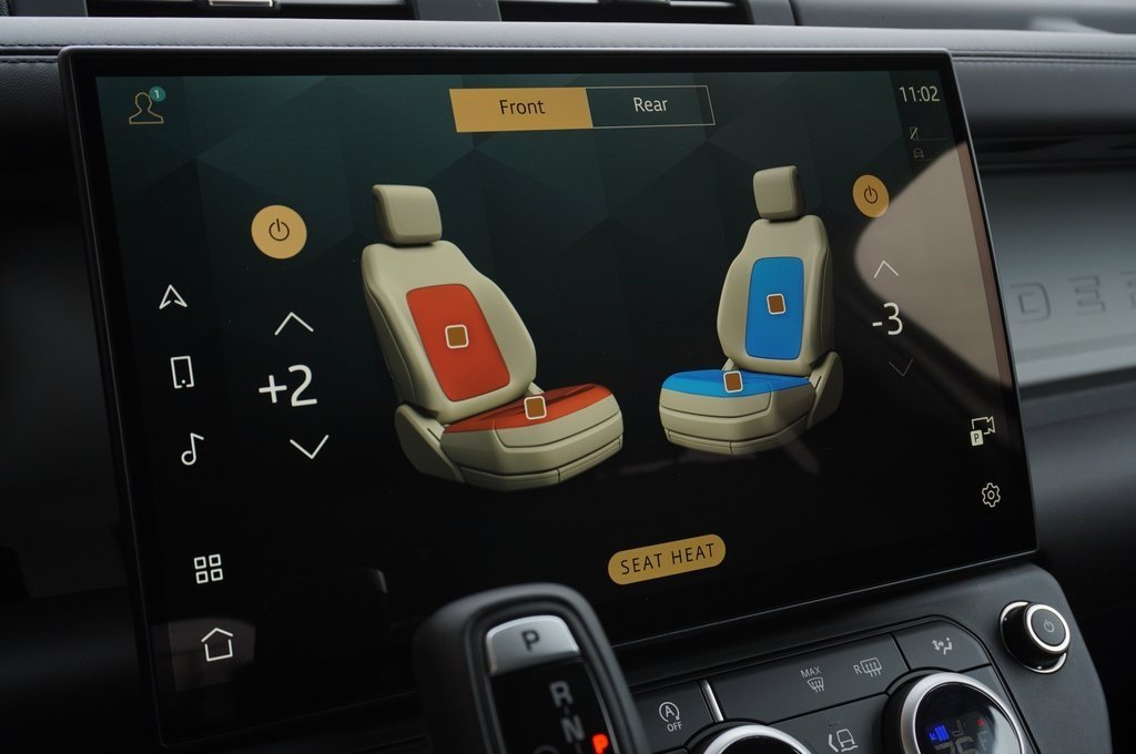 2026 LAND ROVER DEFENDER - Image 22