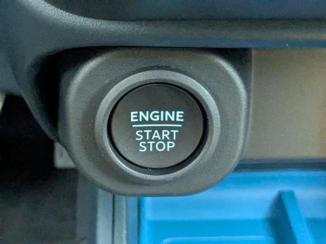 New 2025 Azure Gray Metallic Tri-Coat Ford XLT image 61