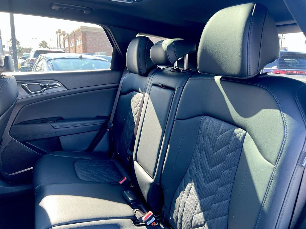2025 Kia Sportage X-Pro - Photo 28