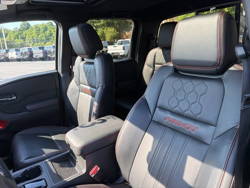 Used 2023 Black Nissan PRO-4X image 9