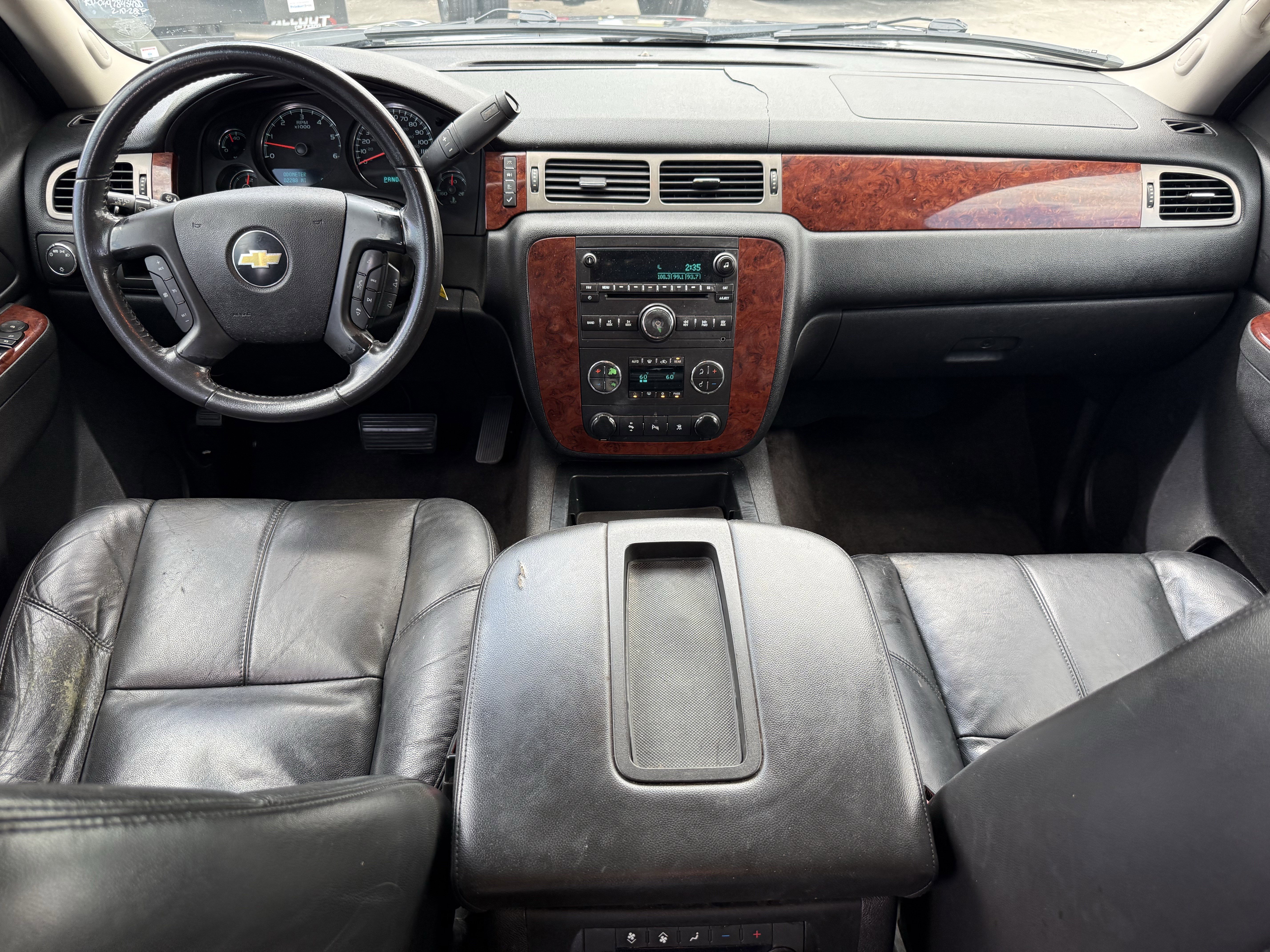 Used 2010 Taupe Gray Metallic Chevrolet LT image 12