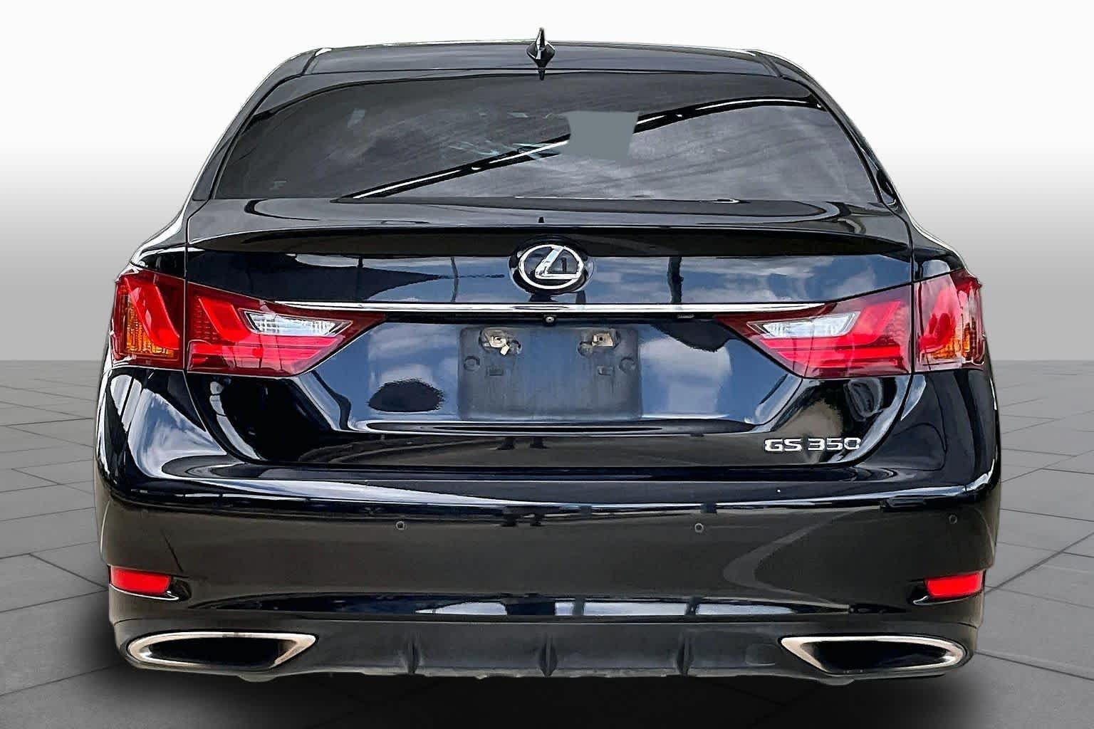 Used 2015 Obsidian Lexus  image 5