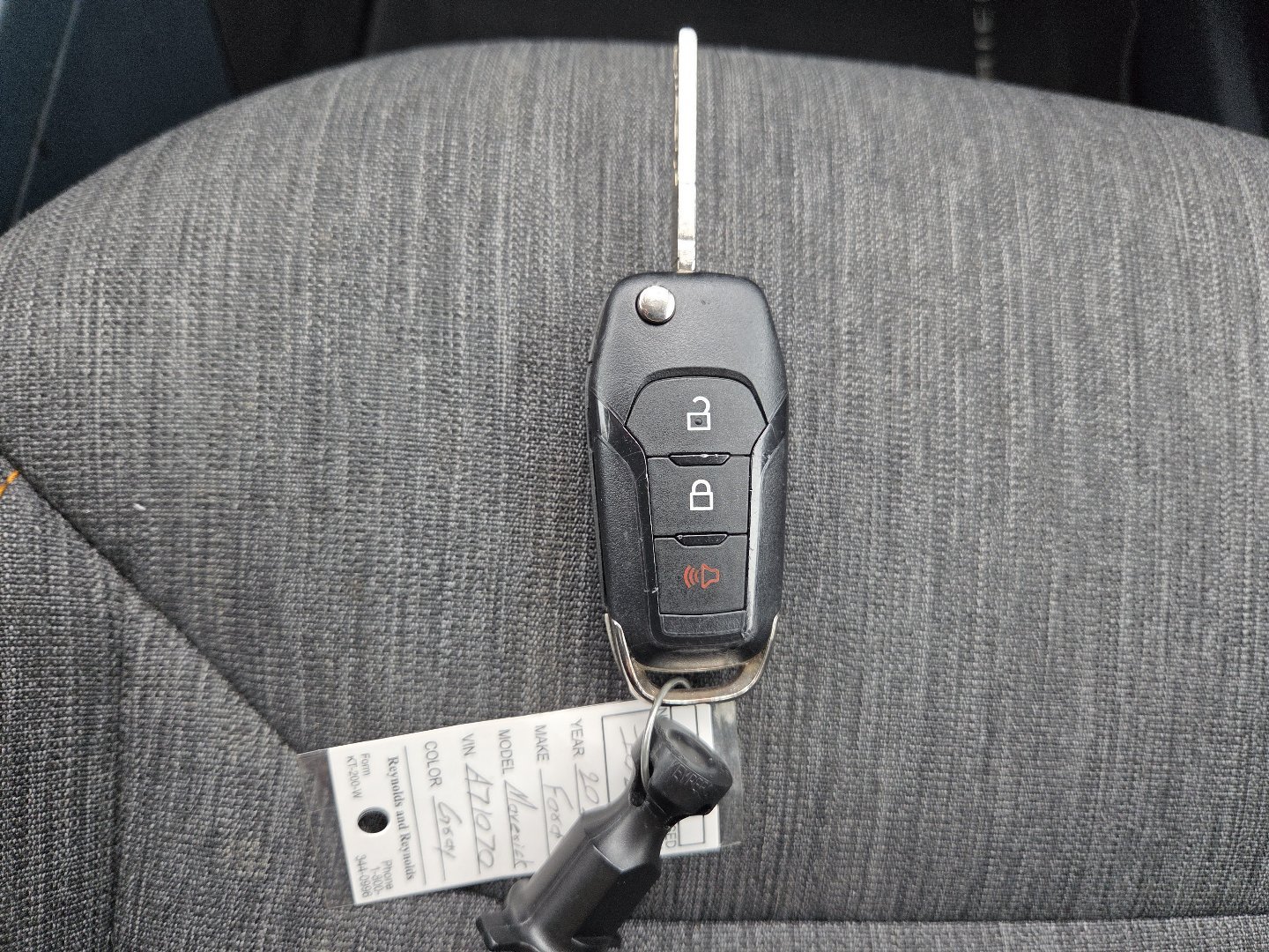 Used 2023 Avalanche Gray Ford XLT Advanced AWD SuperCrew image 32