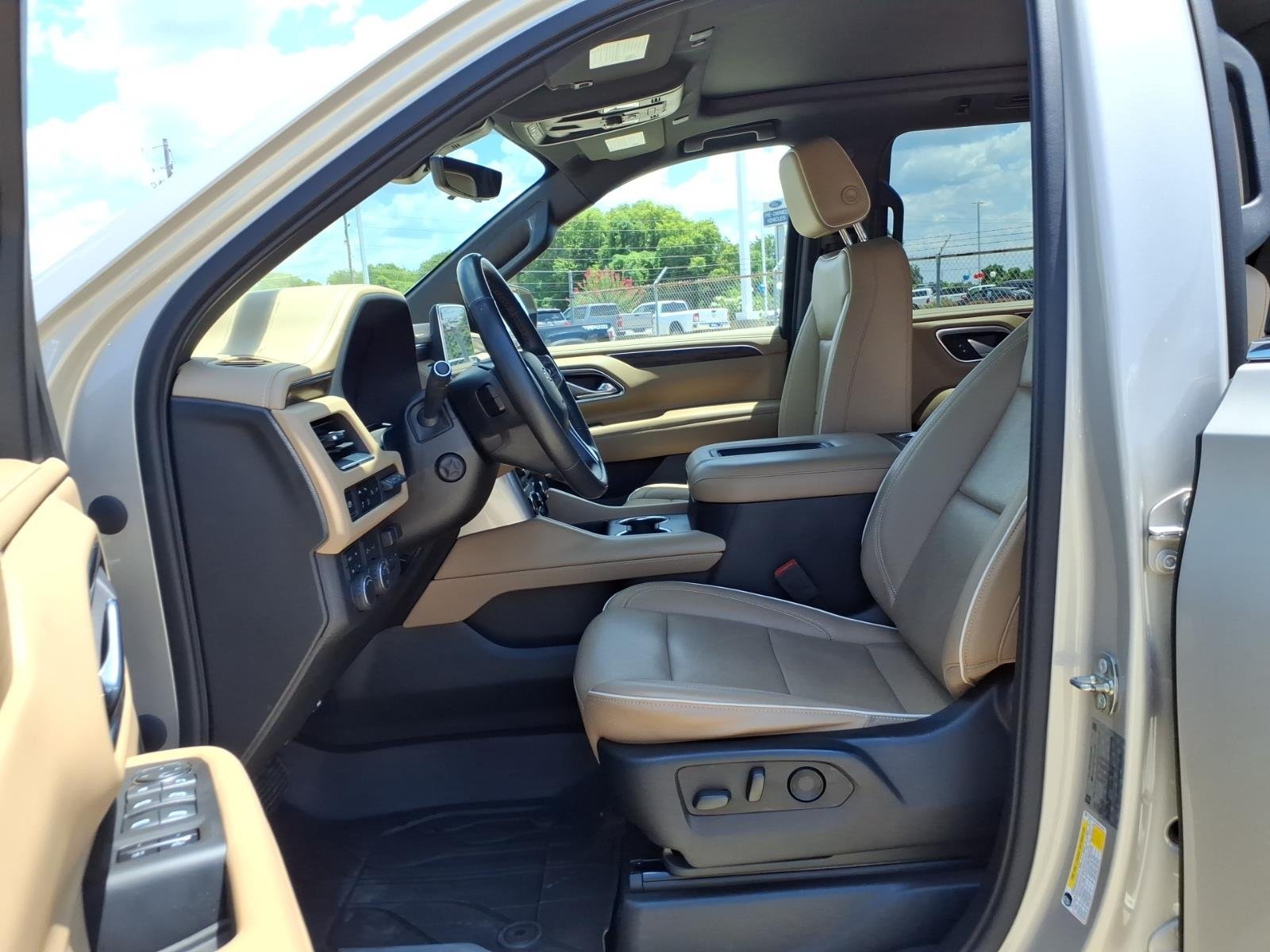 Used 2021 Empire Beige Metallic Chevrolet Premier image 15