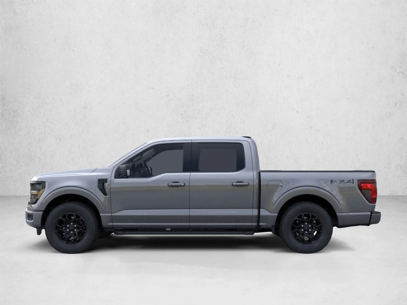 New 2026 Carbonized Gray Metallic Ford XLT image 3
