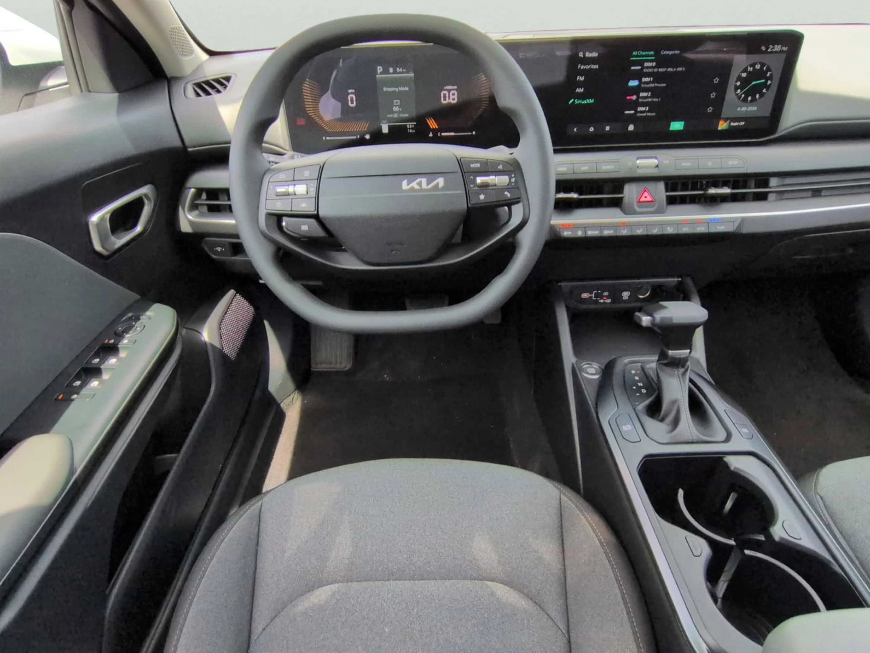 New 2026 Snow White Pearl Kia LXS image 17