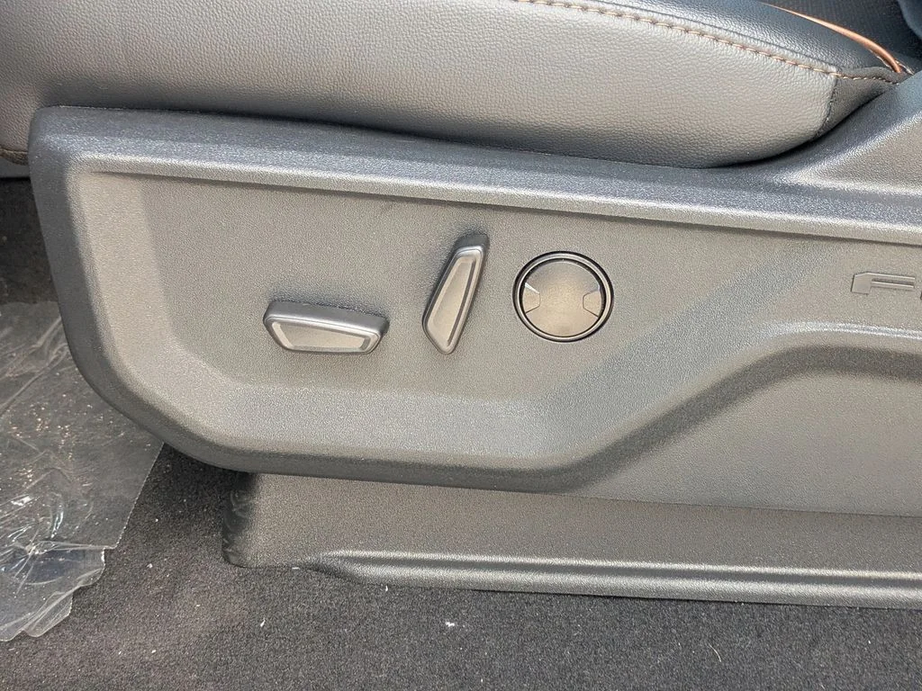 New 2026 Carbonized Gray Metallic Ford Lariat image 21