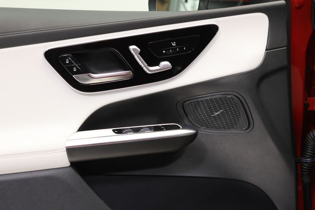 2026 Mercedes-Benz GLC Base - Photo 31
