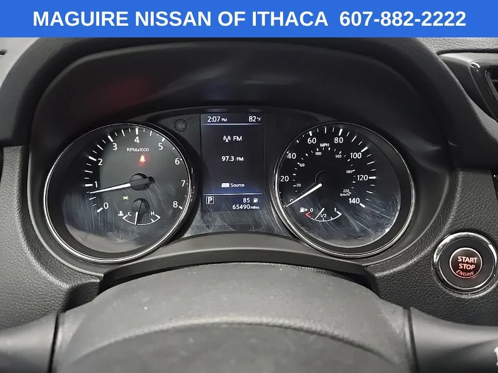 Used 2018 Silver Nissan SV image 21
