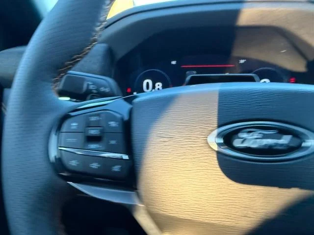 New 2026 Space White Metallic Ford Tremor® image 42