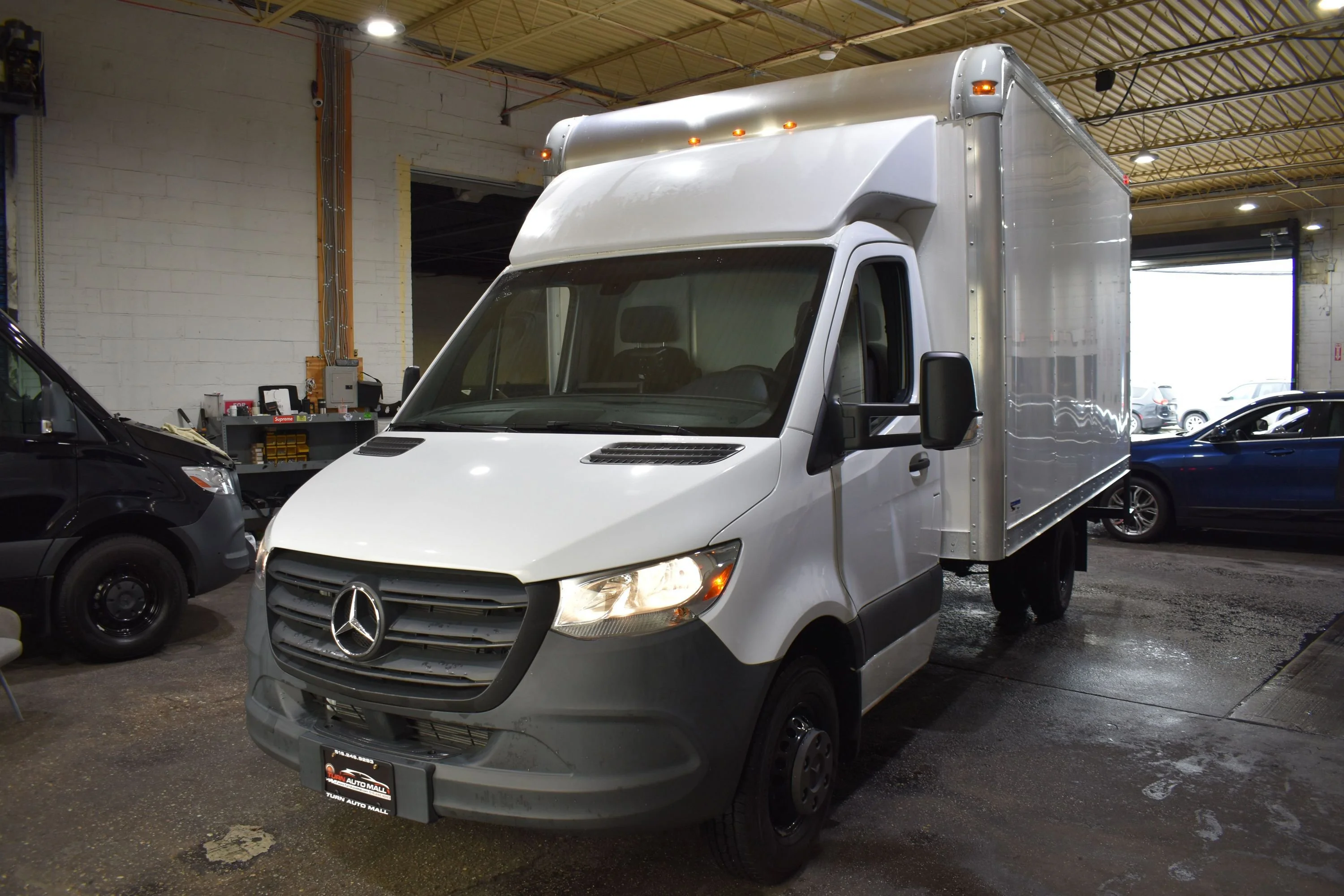 2024 Mercedes-Benz Sprinter 4500 170 WB HO's photo