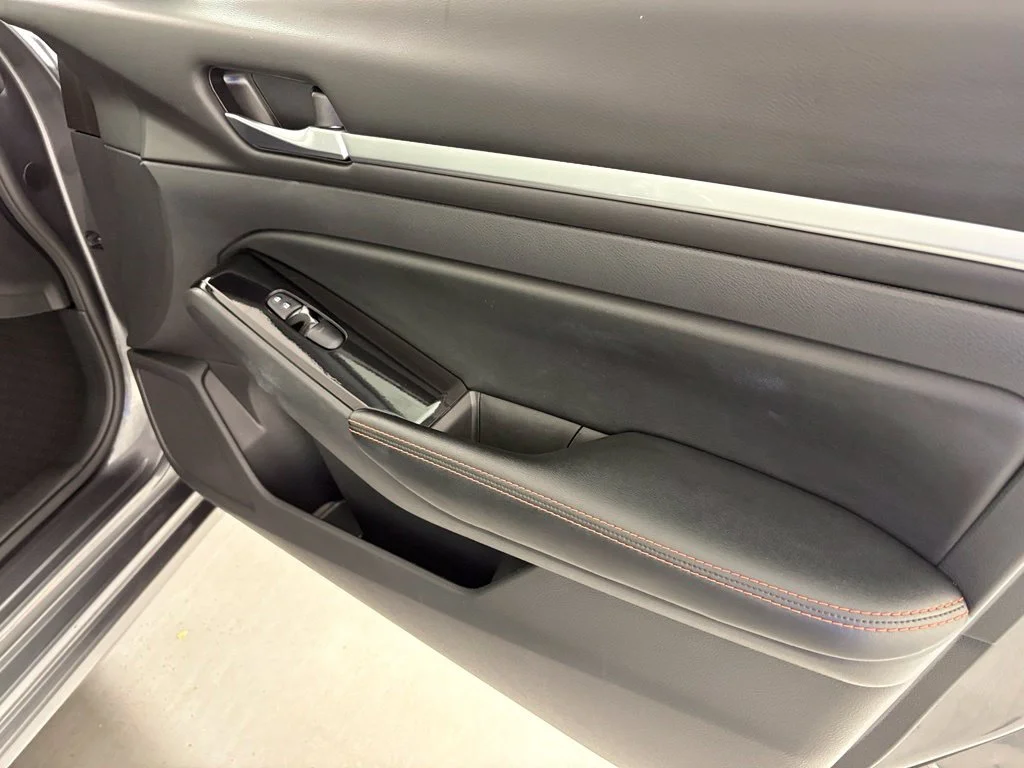 Used 2024 Gray Nissan 2.5 SR image 38