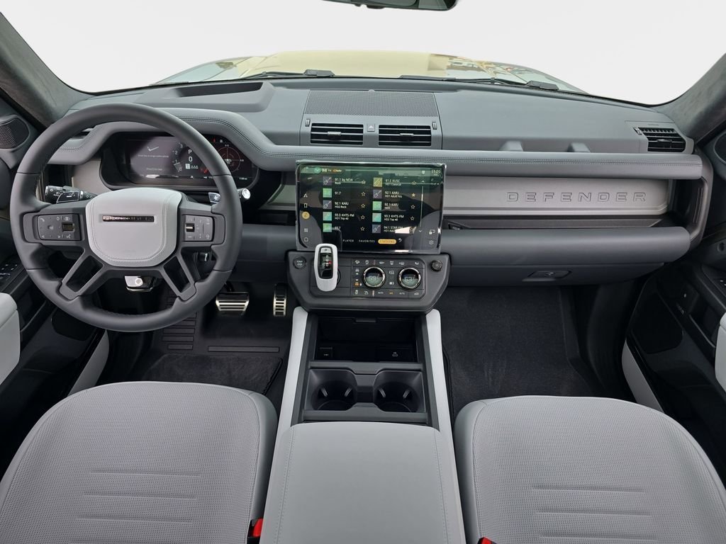 New 2026 Petra Copper LAND ROVER OCTA image 9