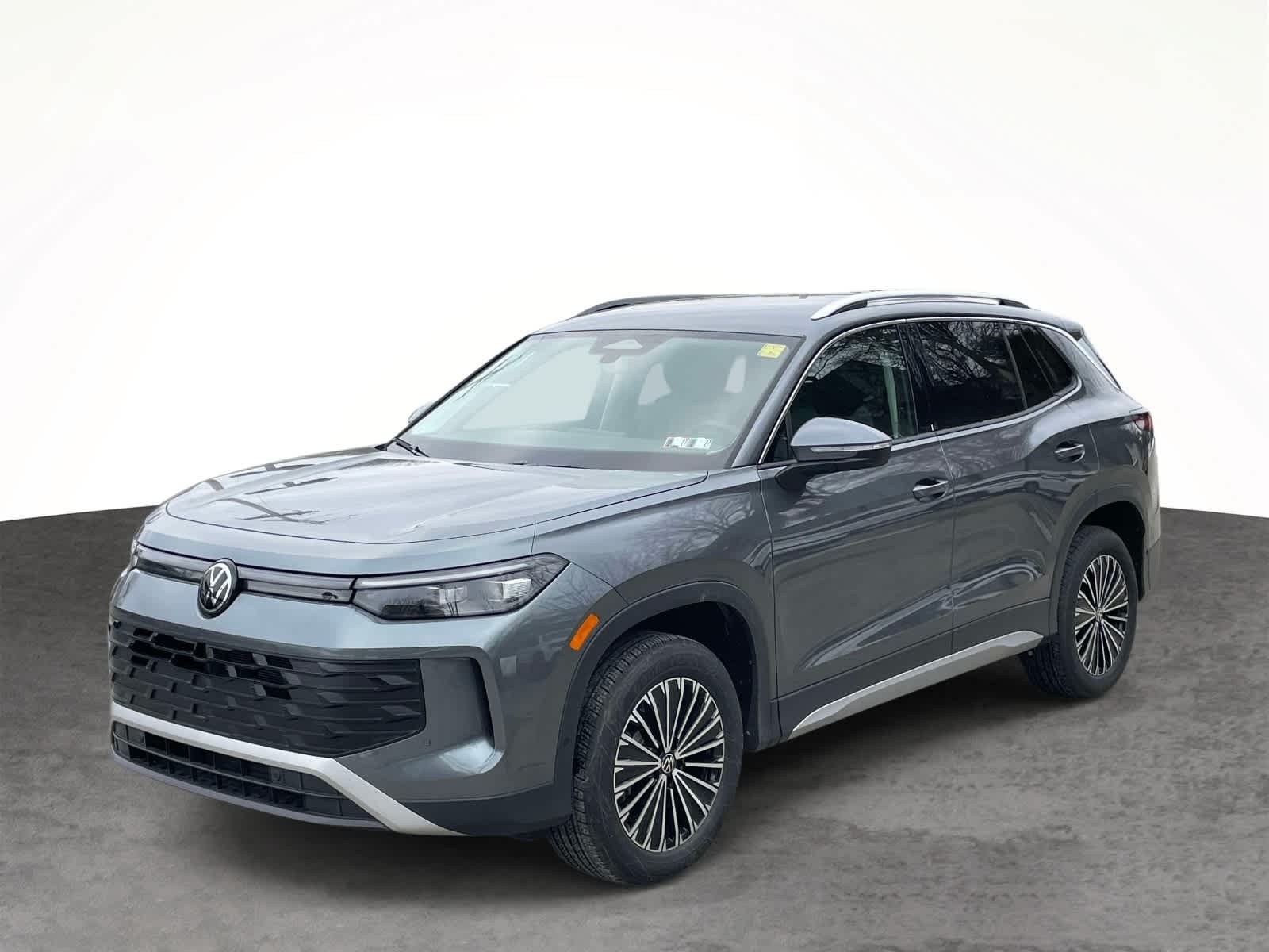 New 2026 Platinum Gray Metallic Volkswagen S image 6
