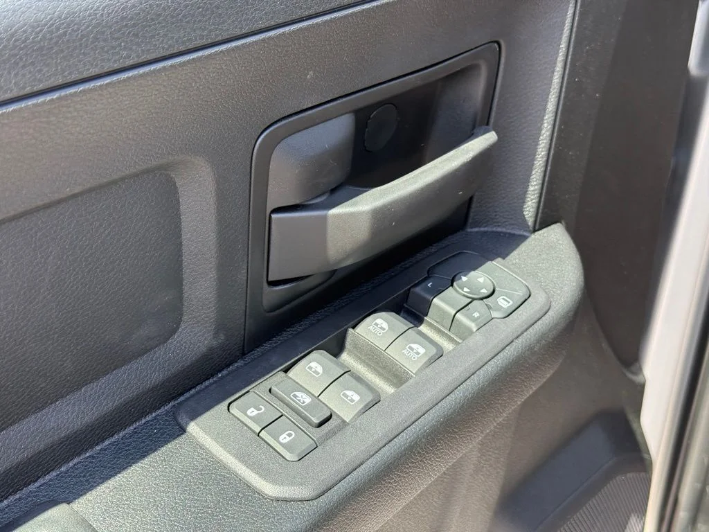 2026 RAM 2500 Tradesman - Photo 12