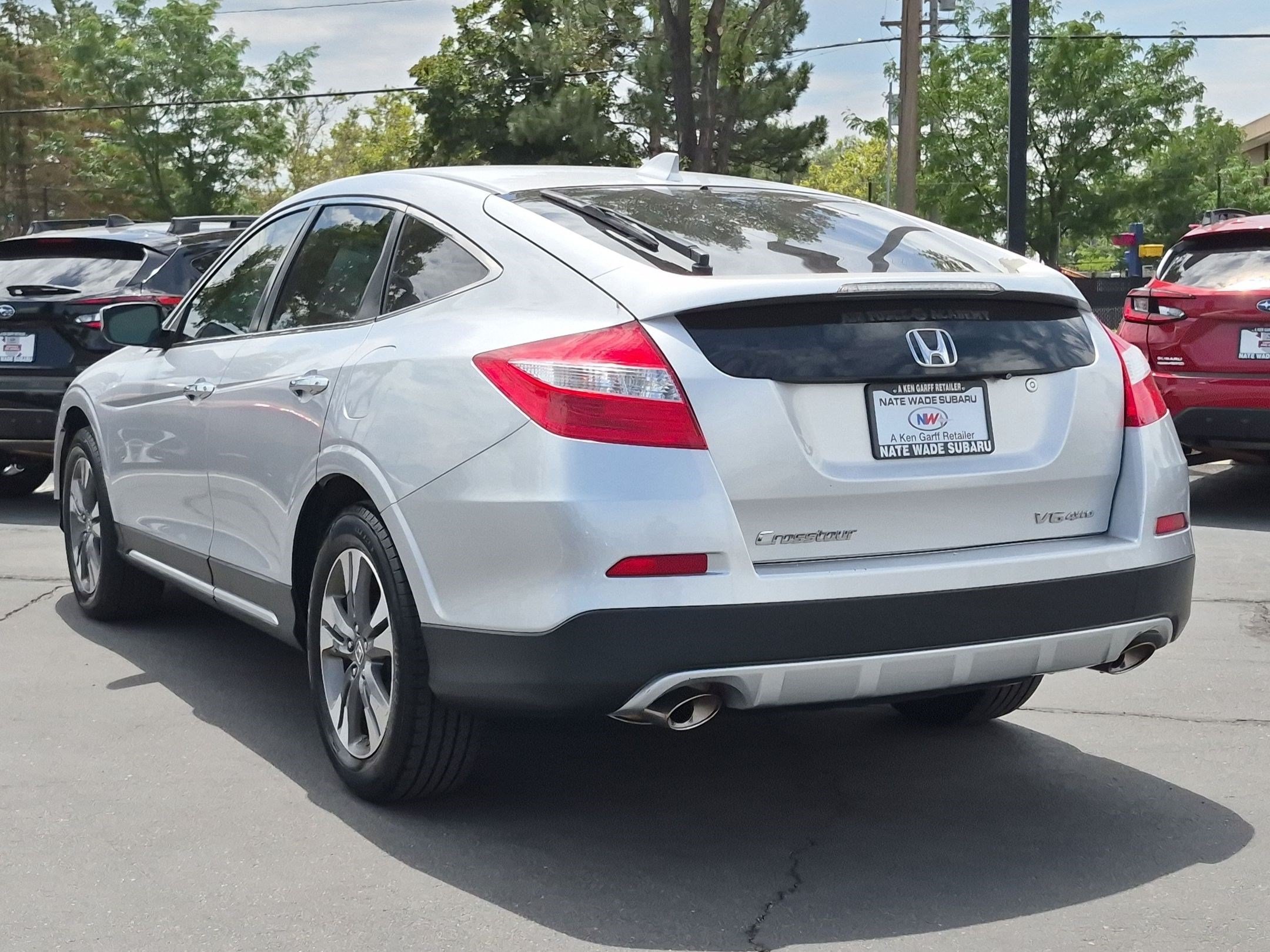 Used 2014 Silver Honda EX-L image 5
