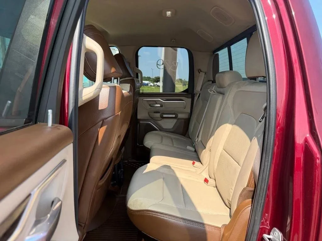 Used 2019 Red RAM Laramie image 13
