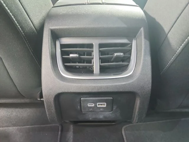 Used 2025 White Chevrolet LT image 18