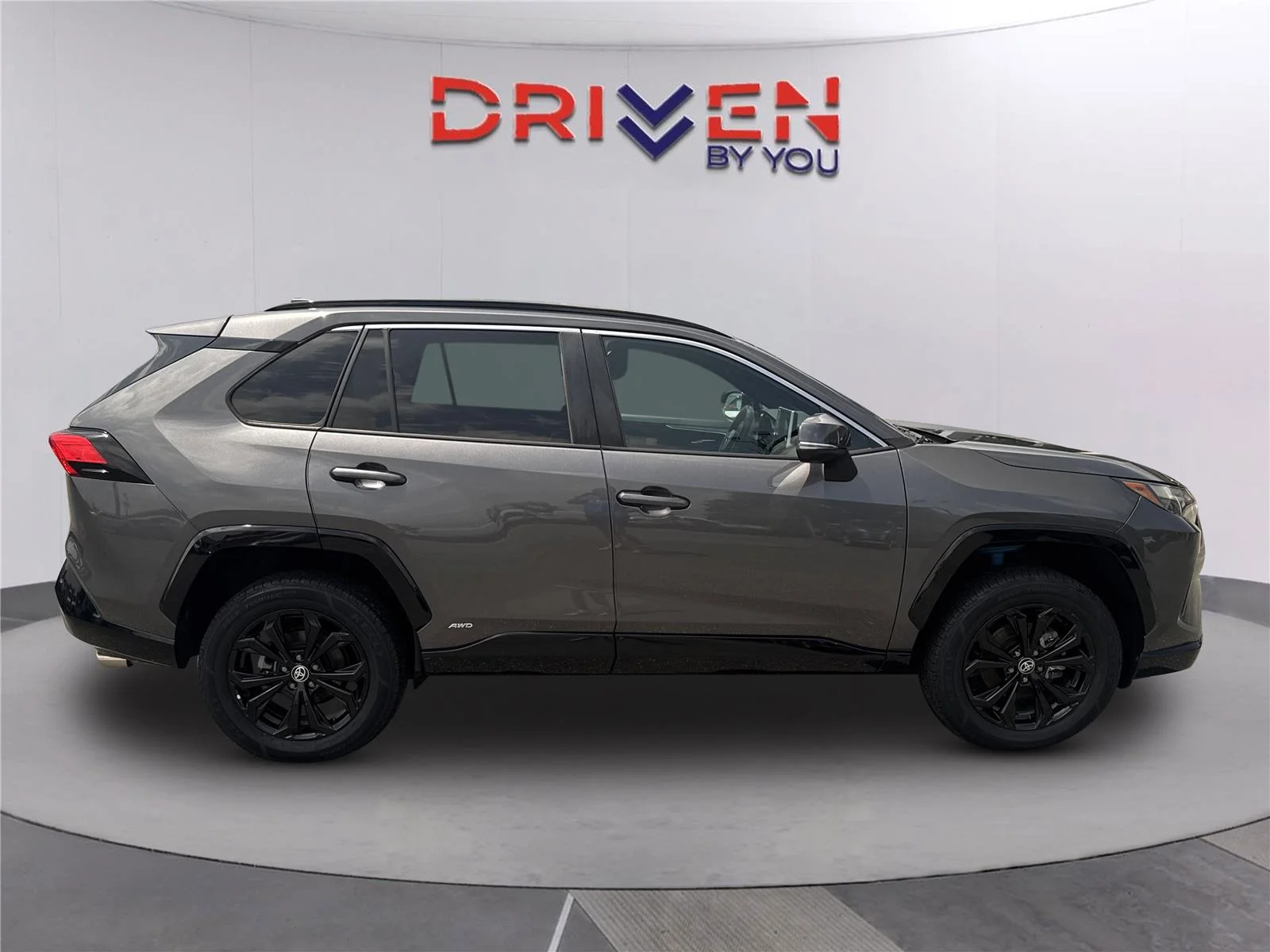 Used 2022 Magnetic Gray Metallic Toyota SE AWD image 3