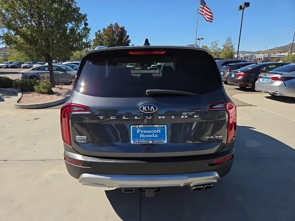 Used 2020 Gray Kia EX image 6