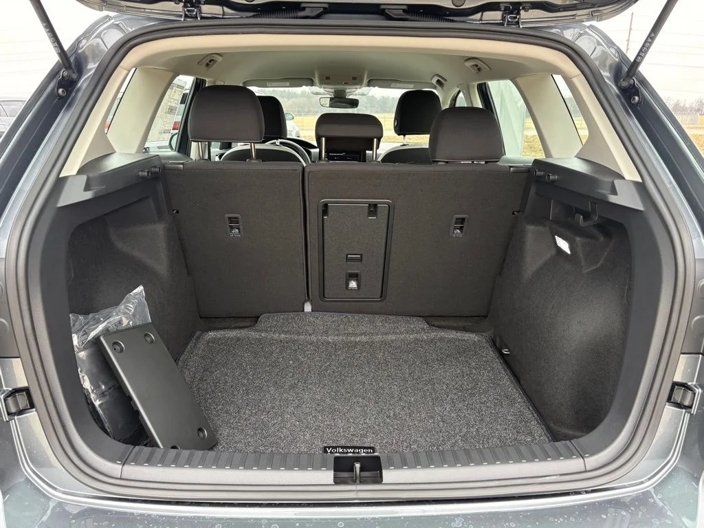 New 2026 Silver Volkswagen 1.5T S image 14