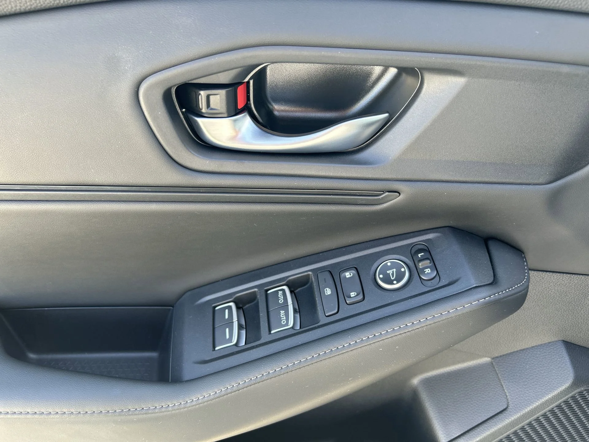 2025 Honda Accord Hybrid Sport - Photo 41