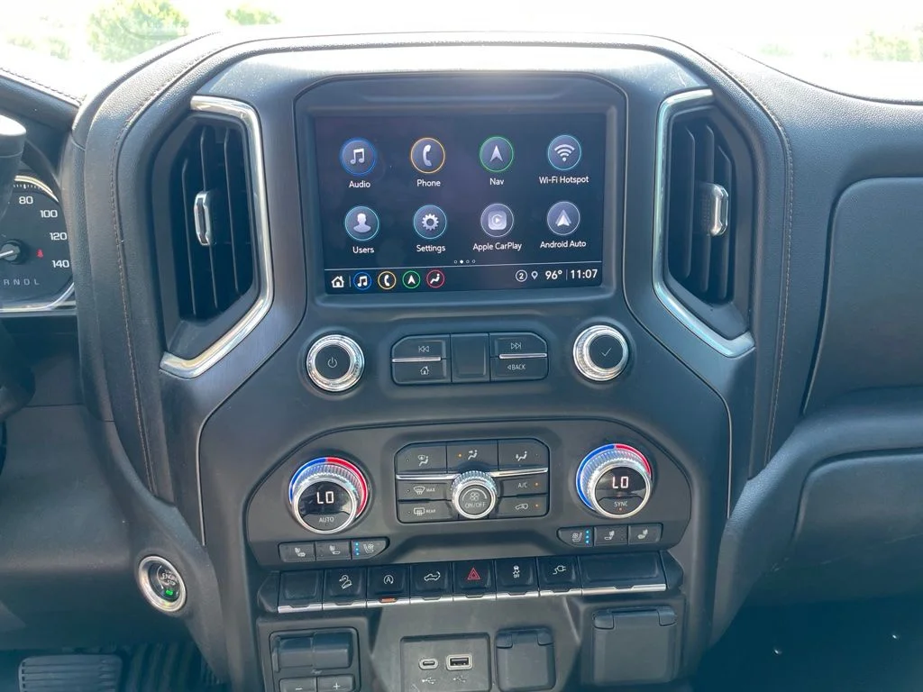 Used 2021 Summit White GMC AT4 image 11