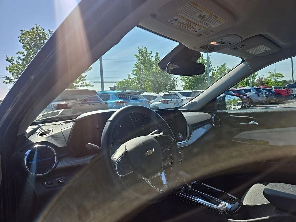 Used 2025 Cypress Chevrolet LT image 2