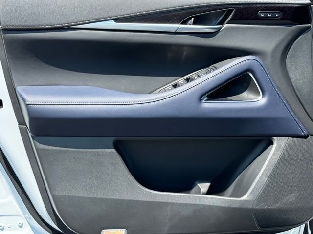 New 2026 RADIANT WHITE INFINITI Sport AWD image 11