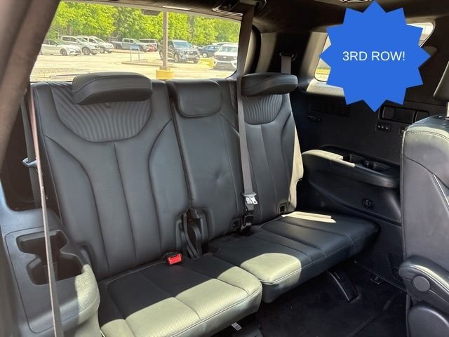 Used 2024 White Hyundai Calligraphy image 27
