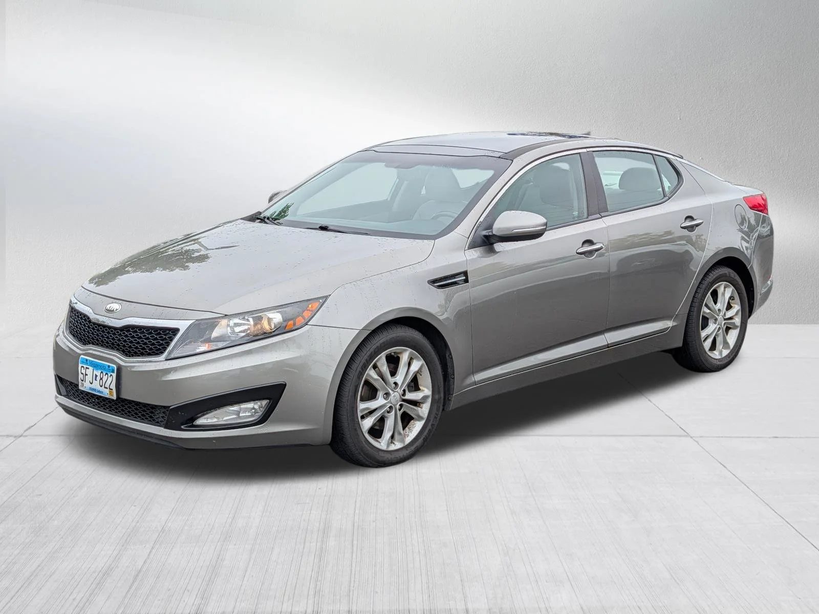 Used 2012 Satin Metal Kia EX image 3