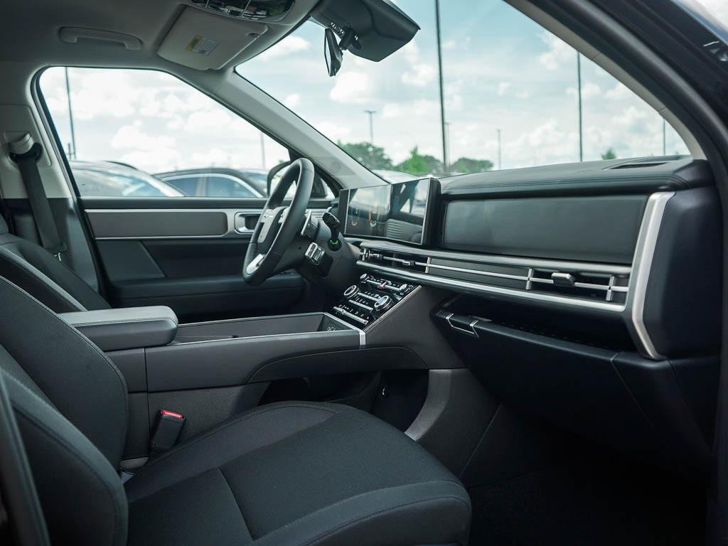 New 2026 Phantom Black Hyundai SE FWD image 36