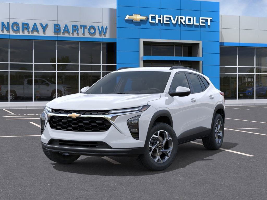 2026 Chevrolet Trax LT - Photo 8
