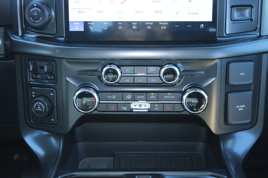 New 2026 Antimatter Blue Metallic Ford Tremor® image 31