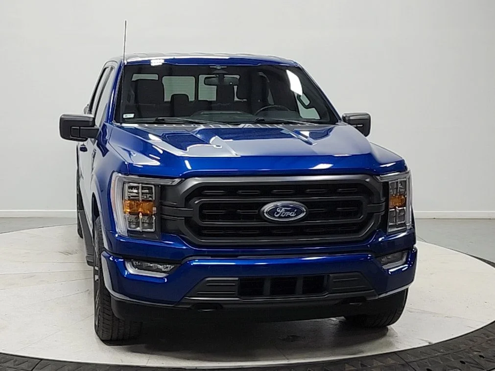 Used 2023 Blue Ford XLT image 2