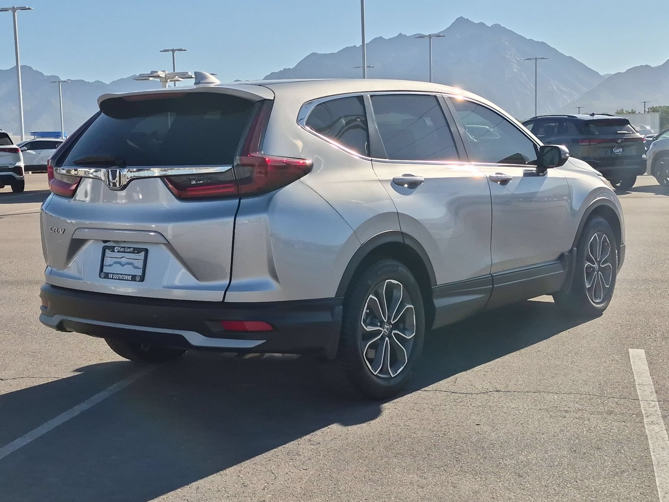 Used 2021 Silver Honda EX image 3