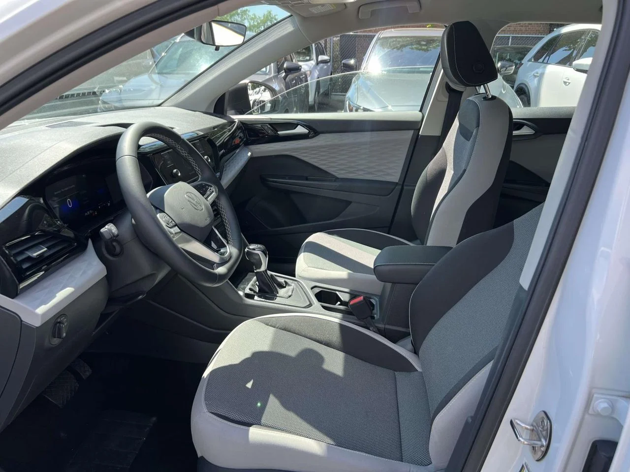 Used 2023 Pure White Volkswagen 1.5T S image 20