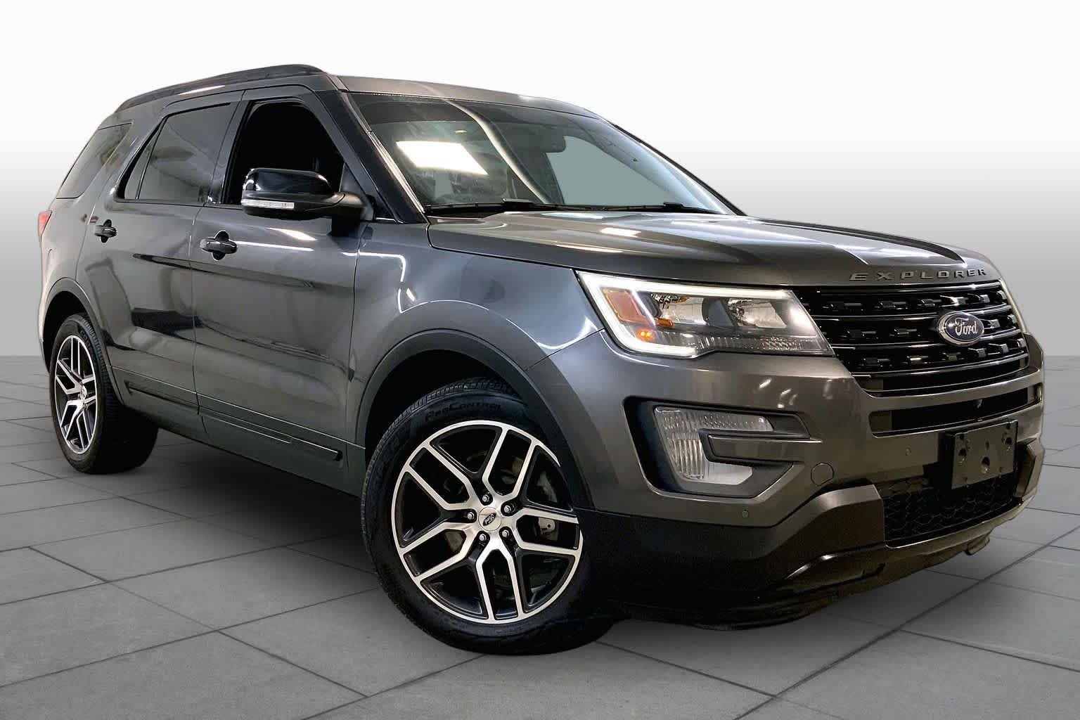 Used 2017 Ford Explorer Sport with VIN 1FM5K8GT0HGD96170 for sale in Merriam, KS