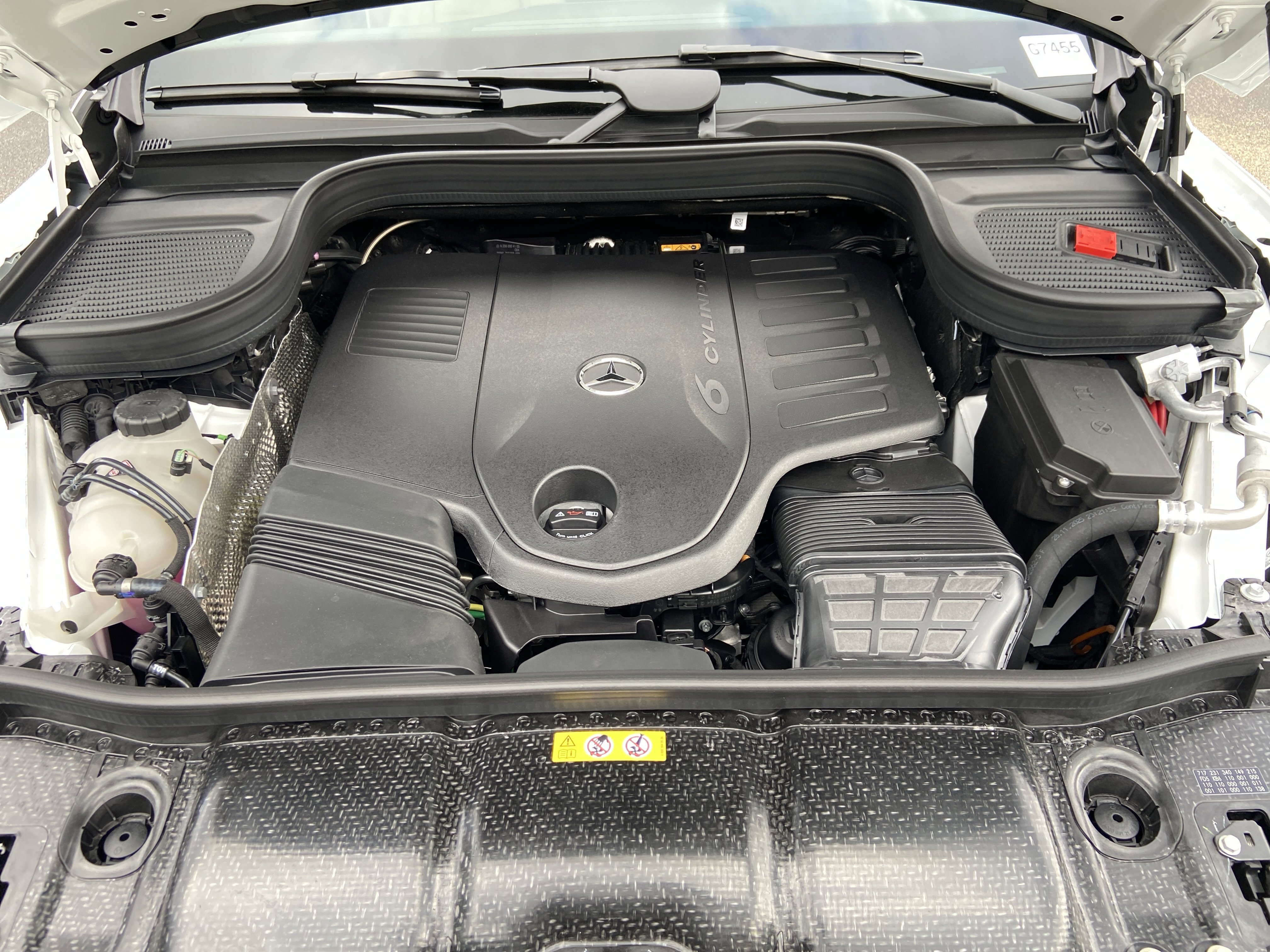 New 2026 Polar White Mercedes-Benz GLE 450 4MATIC® Coupe image 45