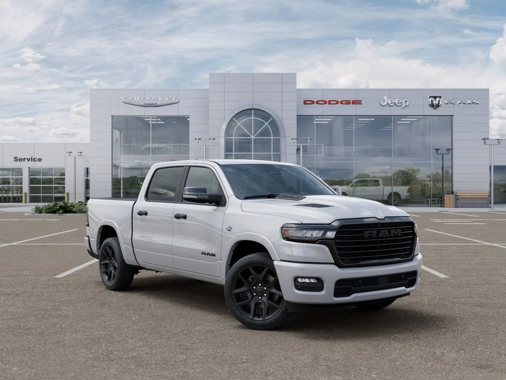 New 2026 Ivory White Tri-Coat Pearl-Coat Exterior Paint RAM Laramie image 5